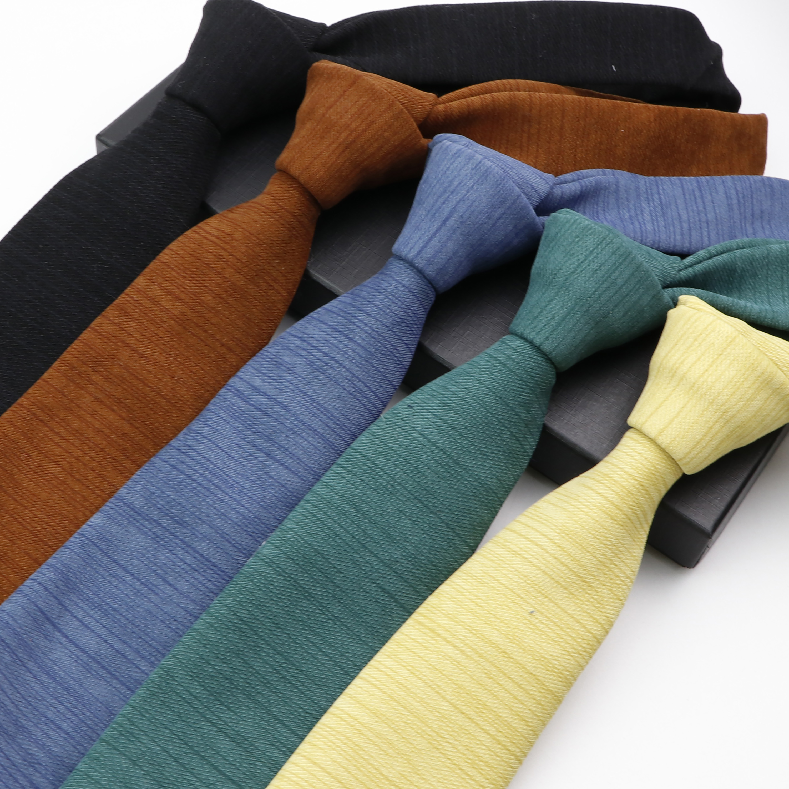 Men's Soft Downy Suede Tie Sol - Skinny Tie Men reseña y precio