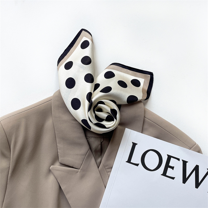 2024 New Pure Silk Scarf Small - Ascot Neck Scarf reseña y precio