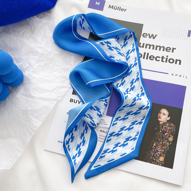Klein blue silk scarf new chec - Silk Tie Striped reseña y precio